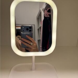 LED Lighted Vanity Mirror